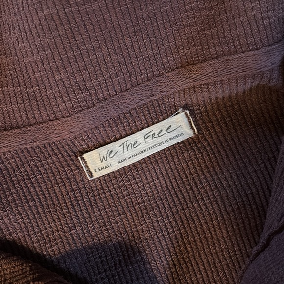 We the Free Not So Ordinary Washed Pullover - XS - Picture 3 of 5